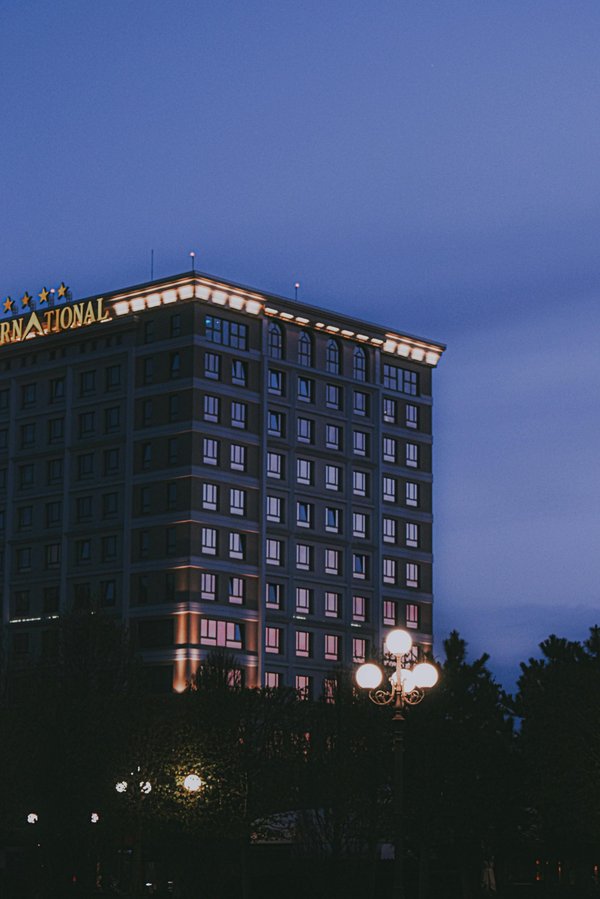 Séjournez à l'Hôtel 4 étoiles à Port Grimaud : confort et vues